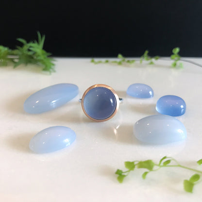 anello con calcedonio blu
